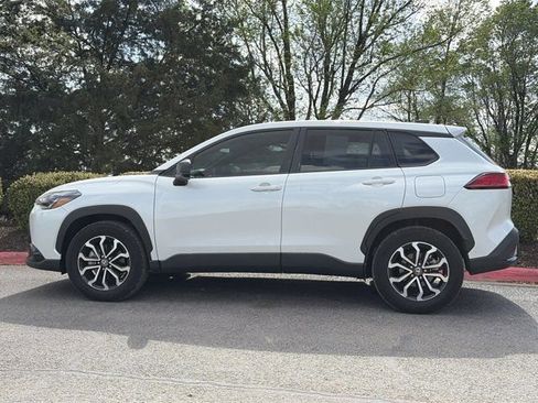 Used 2025 Toyota Corolla Cross AWD Hybrid image 8