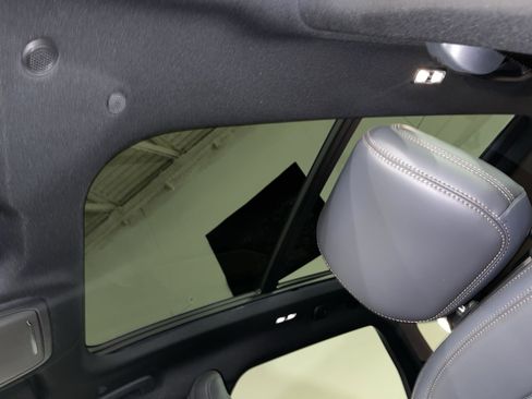 New 2024 Lincoln Nautilus Premier w/ Equipment Group 102A image 27