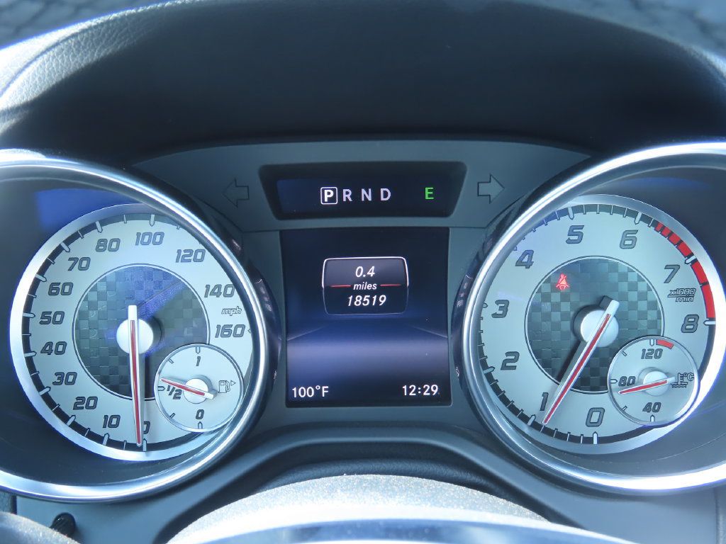 Used 2015 Mercedes-Benz SLK 250 image 18