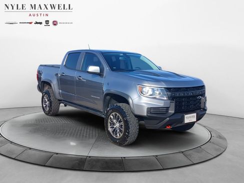 Used 2022 Chevrolet Colorado ZR2 AWD/4WD image 2