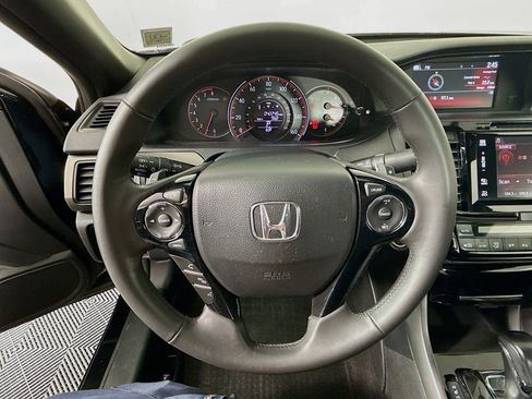 Used 2016 Honda Accord EX-L image 11