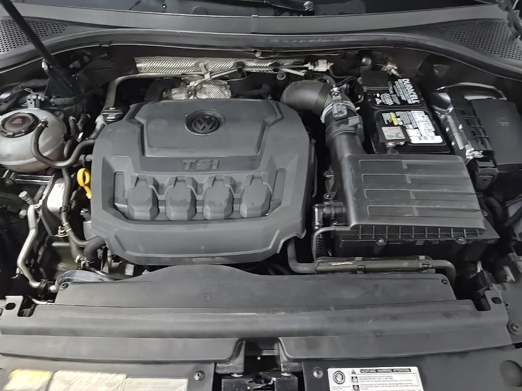 Used 2018 Volkswagen Tiguan SEL Premium AWD/4WD image 13
