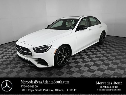 Used 2022 Mercedes-Benz E 350 Sedan image 1