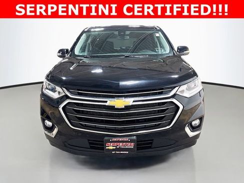 Used 2021 Chevrolet Traverse LT FWD image 3