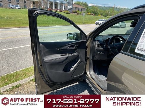 Used 2023 Chevrolet Equinox RS w/ LPO, Floor Liner Package AWD/4WD image 7