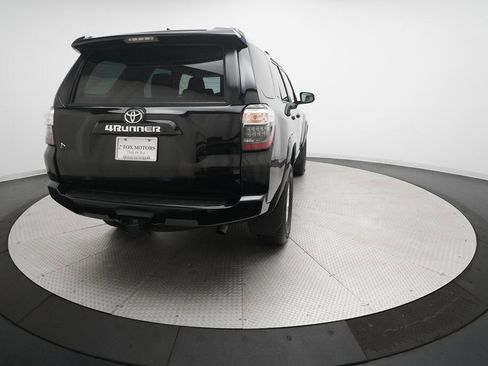 Used 2024 Toyota 4Runner SR5 image 36