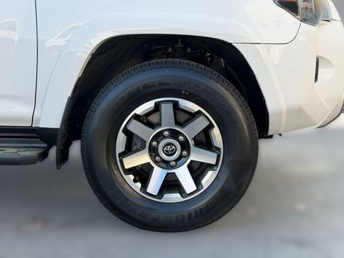 Used 2024 Toyota 4Runner TRD Off-Road image 11