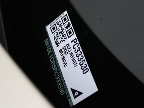 Used 2023 INFINITI QX60 Sensory w/ Cargo Package image 32