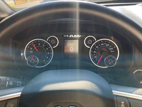 Used 2025 RAM 3500 Tradesman AWD/4WD image 16
