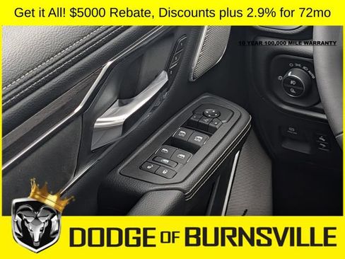 New 2026 RAM 1500 Laramie AWD/4WD image 10