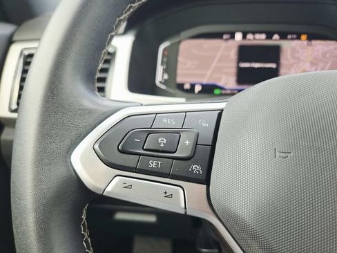 Used 2021 Volkswagen Atlas Cross Sport SEL AWD/4WD image 17