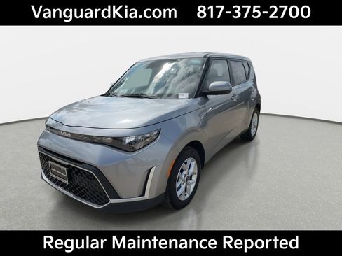 Certified 2025 Kia Soul LX FWD image 4