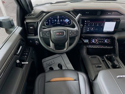 New 2026 GMC Sierra 3500 AT4 w/ AT4 Premium Plus Package image 17