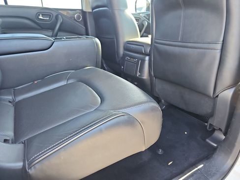 Used 2023 INFINITI QX80 Luxe w/ Cargo Package image 14