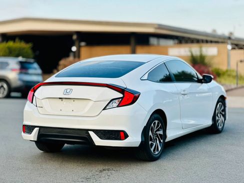 Used 2018 Honda Civic LX-P image 5
