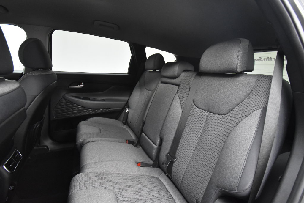 Used 2023 Hyundai Santa Fe SE AWD/4WD image 17