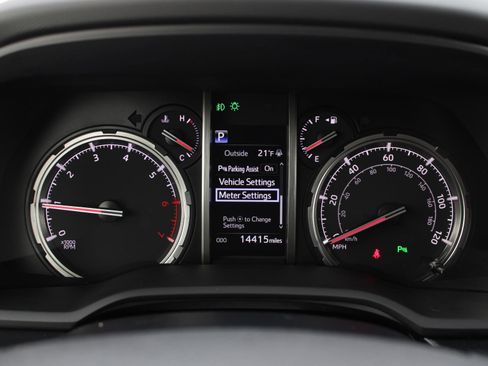 Used 2024 Toyota 4Runner Limited image 10