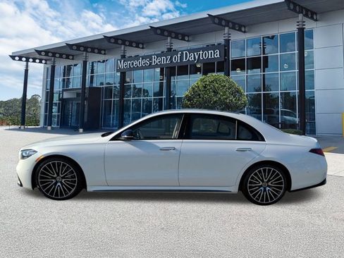 Certified 2023 Mercedes-Benz S 500 4MATIC image 7