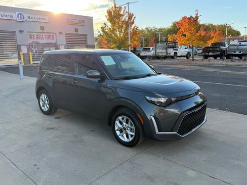 Used 2024 Kia Soul LX w/ Option Group 015 image 6