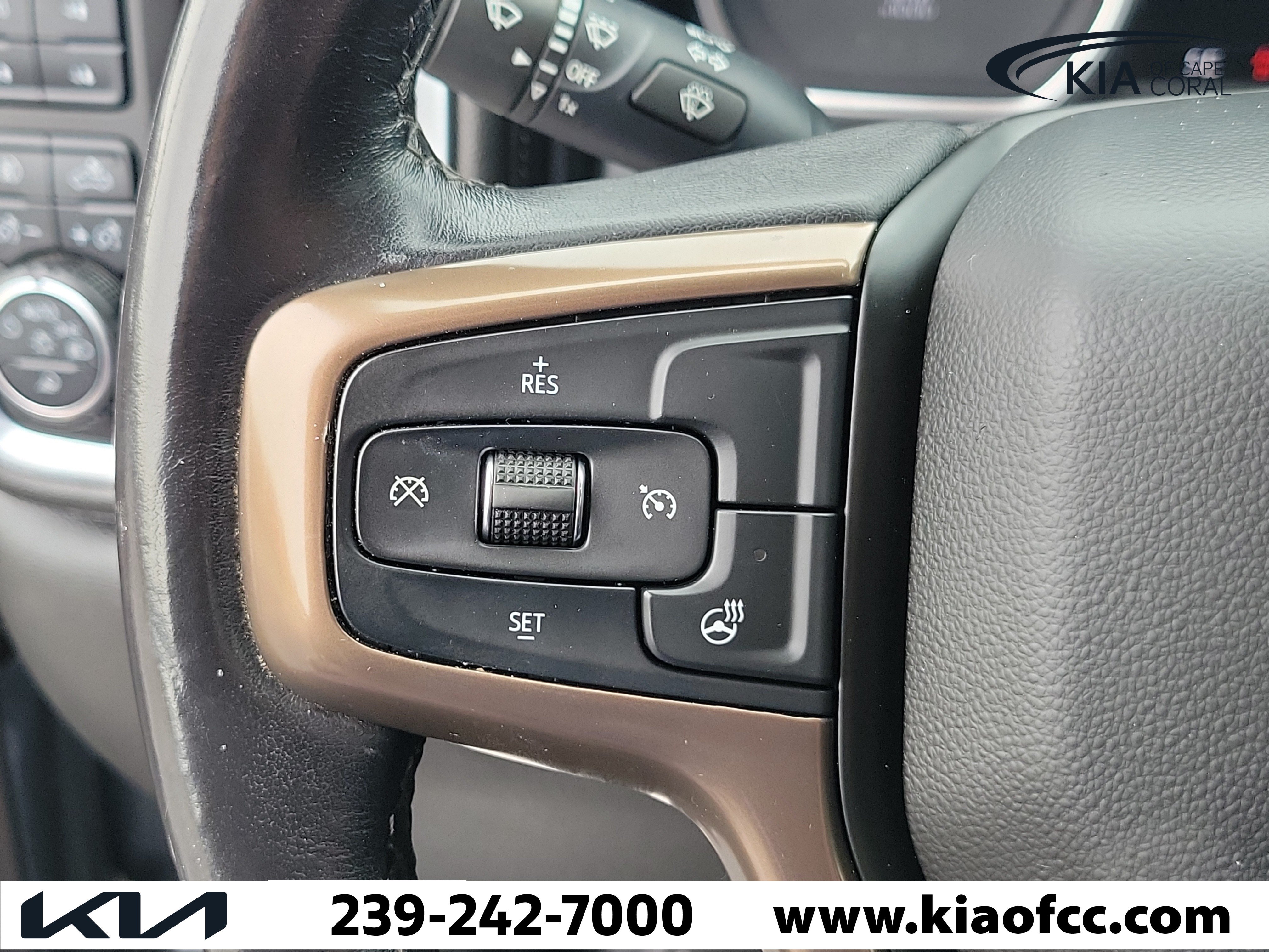 Used 2022 Chevrolet Silverado 1500 High Country w/ Z71 Off-Road Package AWD/4WD image 23