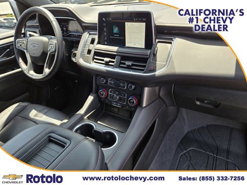 Used 2023 Chevrolet Suburban RST w/ Luxury Package AWD/4WD image 9
