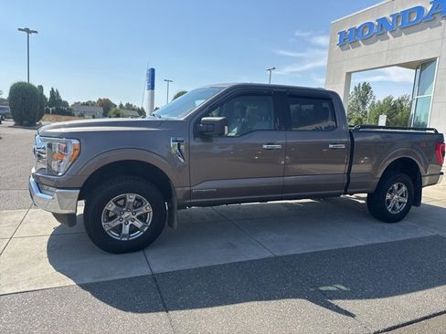 Used 2021 Ford F150 XLT w/ Equipment Group 302A High image 13