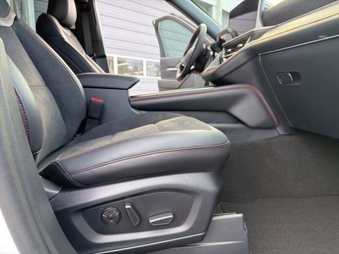 New 2026 Ford Explorer ST w/ Sun And Sound Package image 15