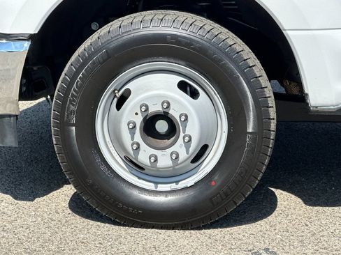 Certified 2022 Ford F350 XL w/ Power Equipment Group RWD image 21