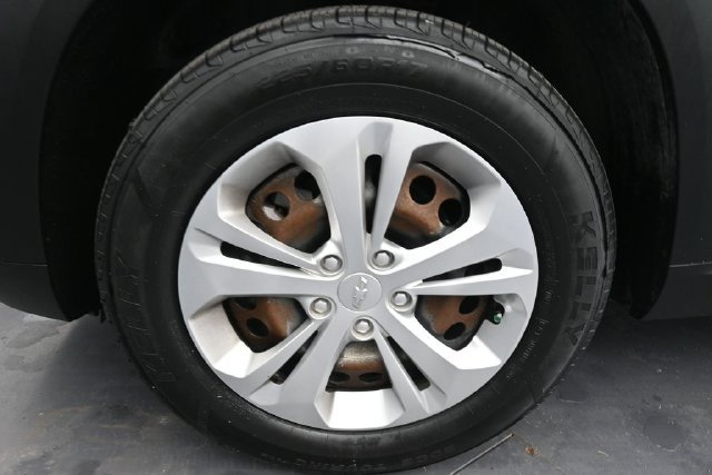 Used 2024 Chevrolet Trax LS FWD image 21