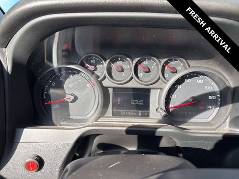 Used 2022 GMC Sierra 2500 Pro w/ Convenience Package image 7