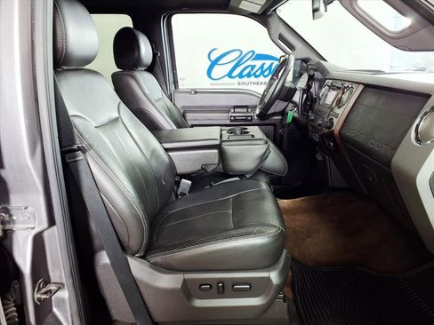 Used 2012 Ford F250 Lariat w/ Lariat Ultimate Pkg image 10