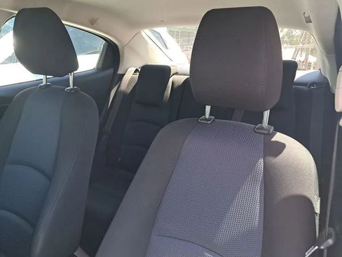 Used 2018 Toyota Yaris iA image 33