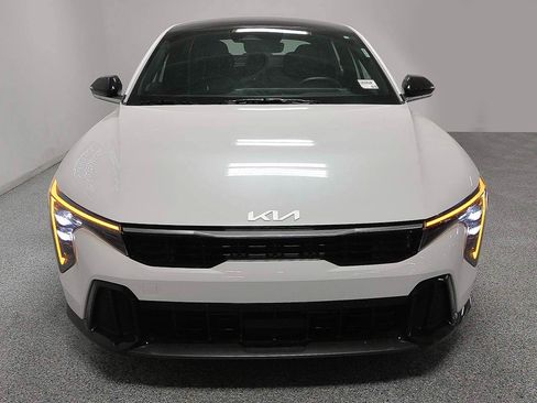 Used 2025 Kia K4 GT-Line w/ GT-Line Sunroof Package FWD image 2
