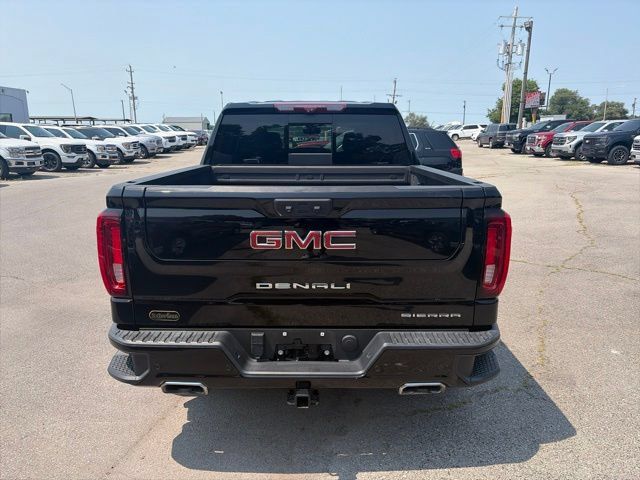 Used 2023 GMC Sierra 1500 Denali w/ Denali Reserve Package AWD/4WD image 5