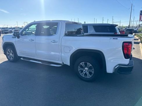 Certified 2022 GMC Sierra 1500 SLT w/ SLT Convenience Package AWD/4WD image 3