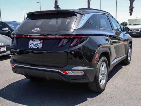 Used 2023 Hyundai Tucson SEL FWD image 9