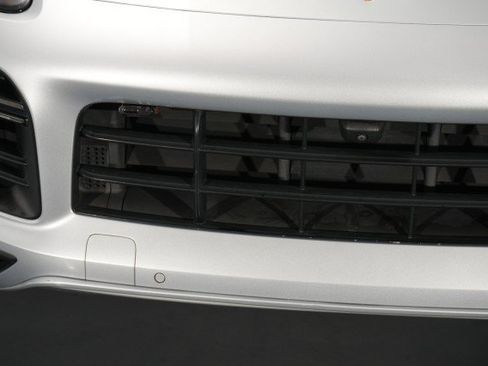 Used 2019 Porsche Cayenne Turbo AWD/4WD image 7