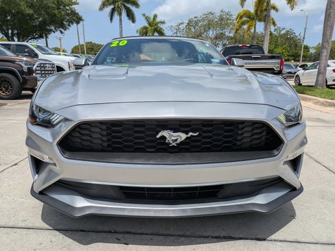 Used 2020 Ford Mustang Premium RWD image 8