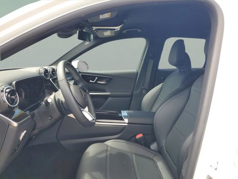 Certified 2025 Mercedes-Benz GLC 300 image 21