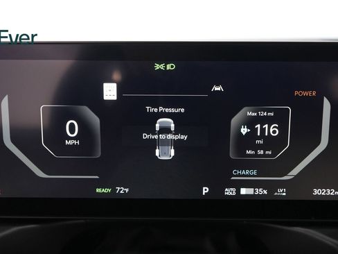 Used 2024 Kia EV9 Light Long Range RWD image 7