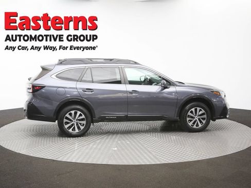 Used 2021 Subaru Outback Premium AWD/4WD image 38