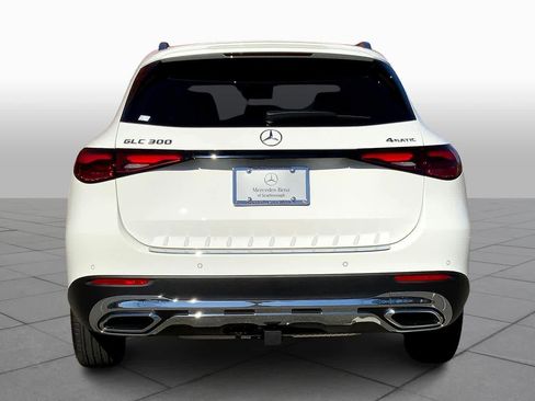 Certified 2026 Mercedes-Benz GLC 300 4MATIC image 4
