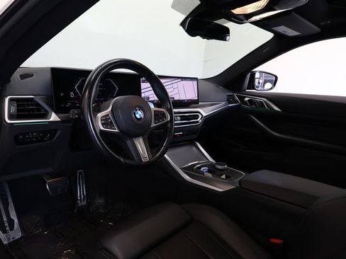 Used 2024 BMW 430i Coupe w/ M Sport Package RWD image 16