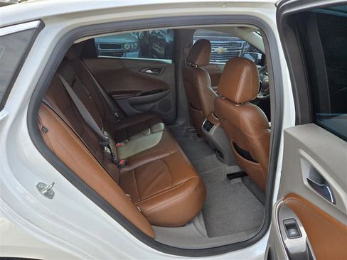Used 2016 Chevrolet Malibu LT w/ Leather Package image 25