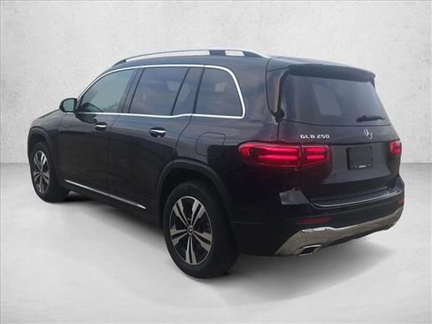 New 2026 Mercedes-Benz GLB 250 image 9