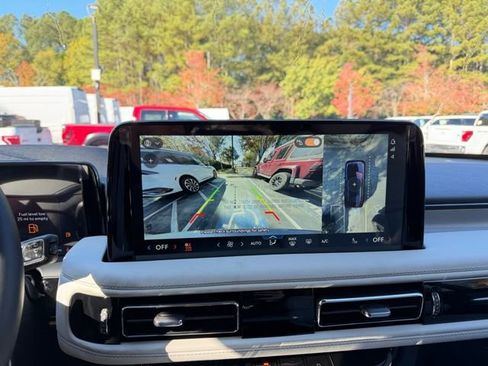 New 2026 Lincoln Aviator Reserve image 17