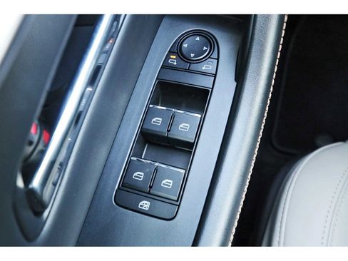 Certified 2025 MAZDA CX-90 3.3 Turbo w/ Preferred Package image 21