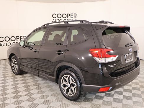 Used 2024 Subaru Forester Premium AWD/4WD image 23