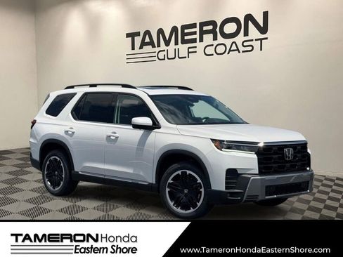 New 2026 Honda Pilot Touring image 1