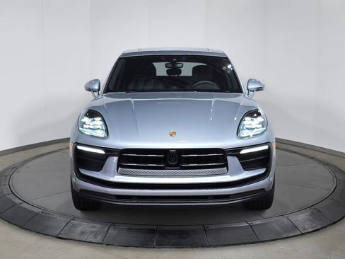 New 2026 Porsche Macan image 10